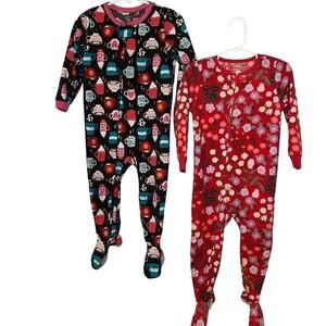 Carter’s toddler girl’s footed fleece blanket sleepers Size 2T
